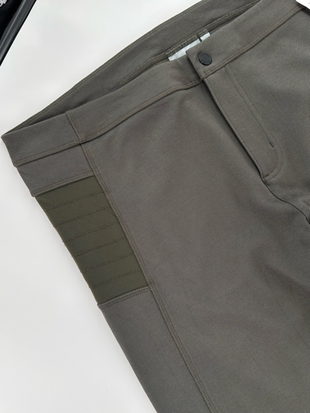 Athleta Trailsetter Ponte Pants Leggings Thyme Green Size 16 Tall - Picture 9 of 13